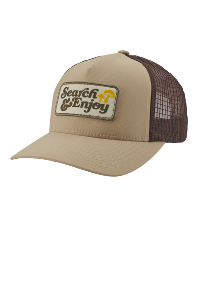 Searchin Trucker - Black / Black
