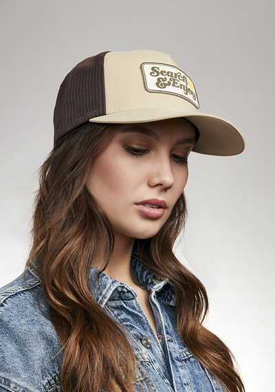 Searchin Trucker - Black / Black