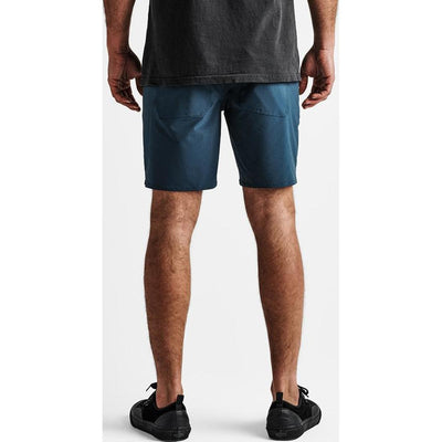 Layover Trail Travel Shorts 18"